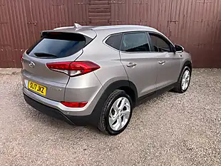 Used 2017 Hyundai Tucson Sport Edition White - Interior and Exterior details 3