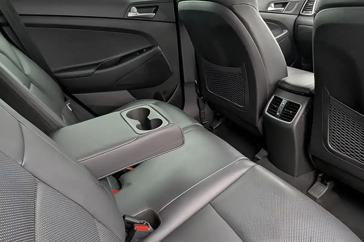 Used 2017 Hyundai Tucson Sport Edition White Sand - Interior and Exterior details 10