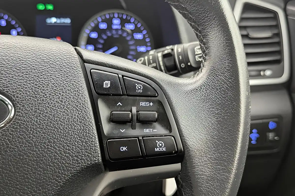 Used 2017 Hyundai Tucson Sport Edition White Sand - Interior and Exterior details 15