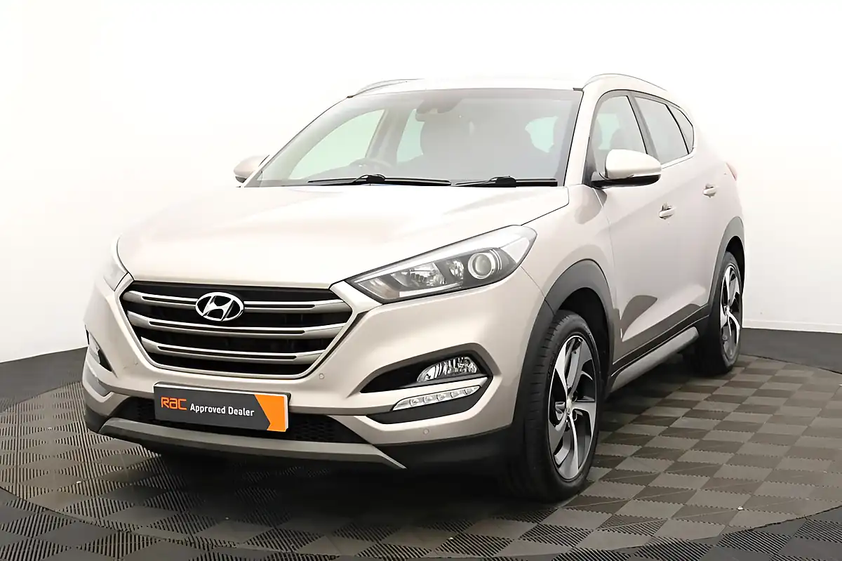 Used 2017 Hyundai Tucson Sport Edition White Sand - Interior and Exterior details 6