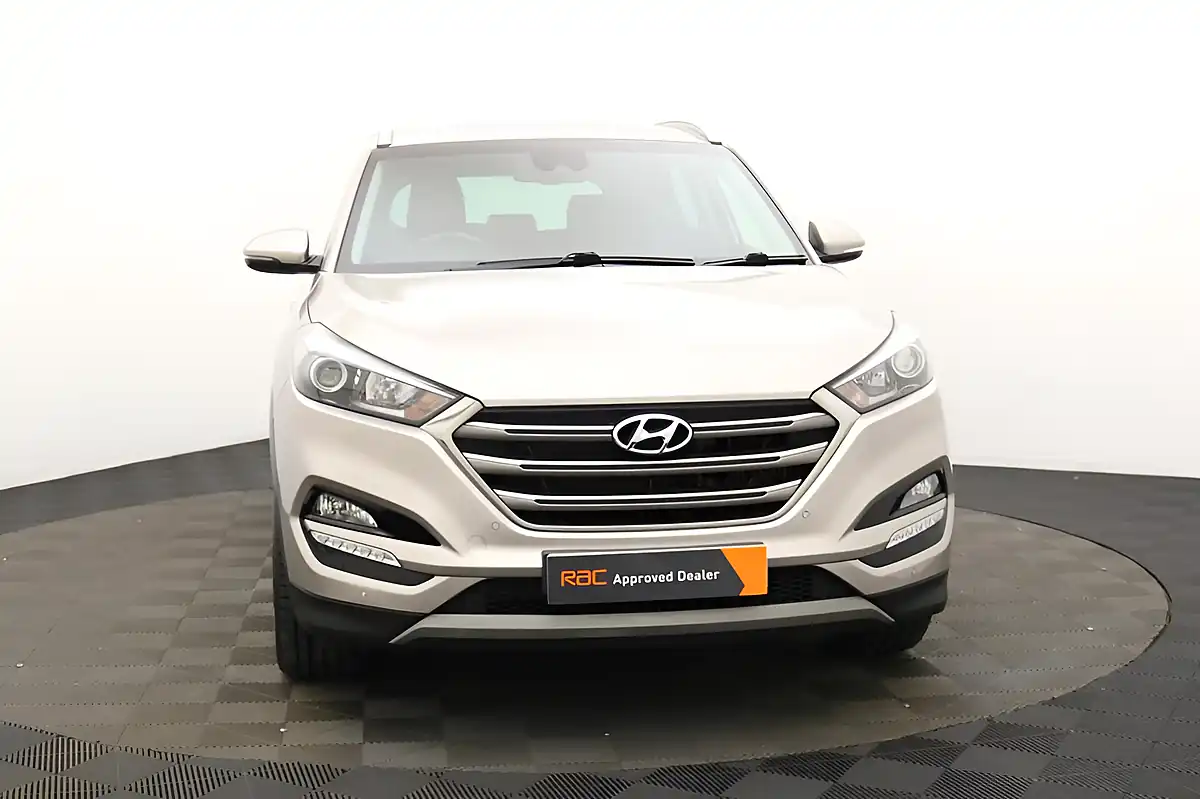 Used 2017 Hyundai Tucson Sport Edition White Sand - Interior and Exterior details 7