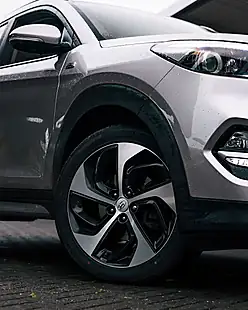 Used 2017 Hyundai Tucson Sport Edition White Sand Pearl - Interior and Exterior details 12