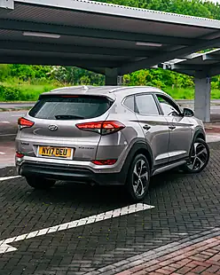 Used 2017 Hyundai Tucson Sport Edition White Sand Pearl - Interior and Exterior details 20