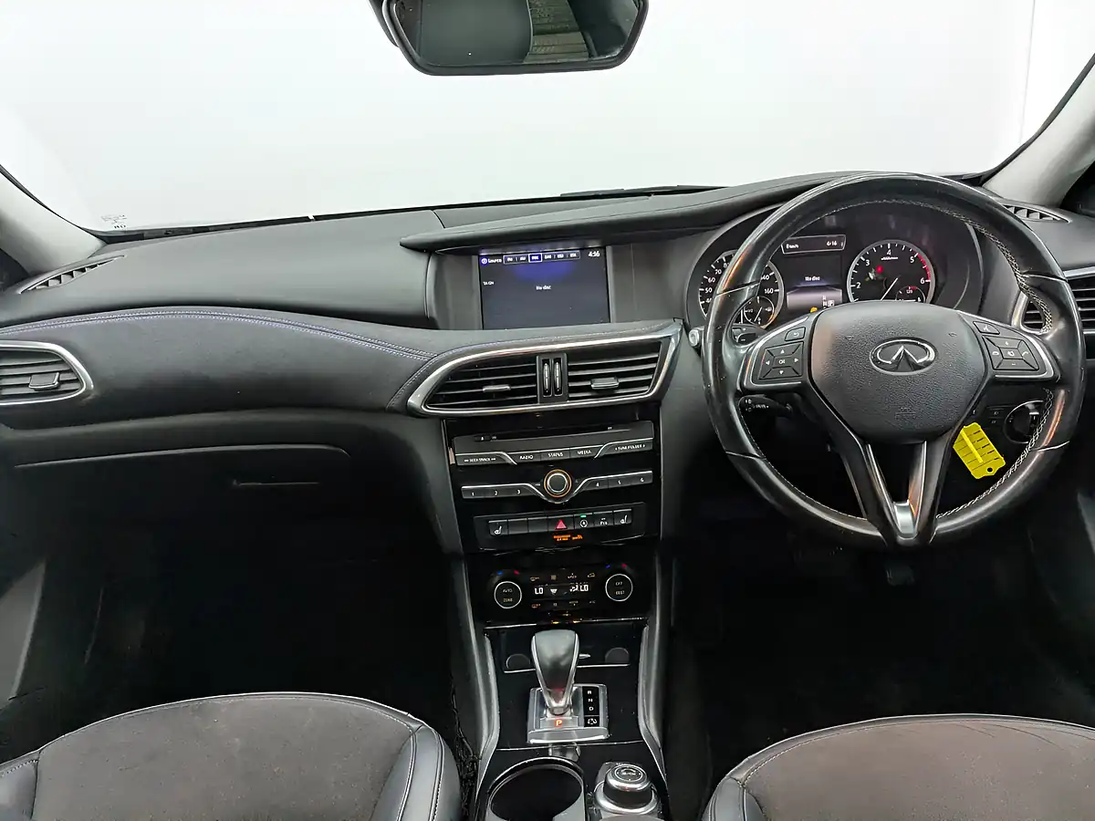 Used 2017 Infiniti Q30 Premium Intouch Obsidian Black - Interior and Exterior details 16