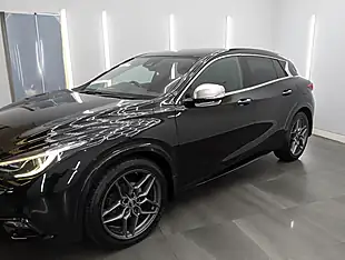 Used 2017 Infiniti Q30 Premium Intouch Obsidian Black - Interior and Exterior details 3
