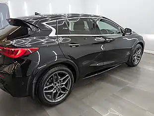 Used 2017 Infiniti Q30 Premium Intouch Obsidian Black - Interior and Exterior details 5