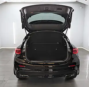 Used 2017 Infiniti Q30 Premium Intouch Obsidian Black - Interior and Exterior details 9