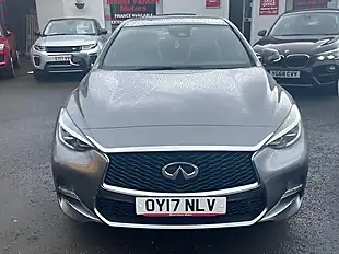 Used 2017 Infiniti Q30 Sport Grey - Interior and Exterior details 10