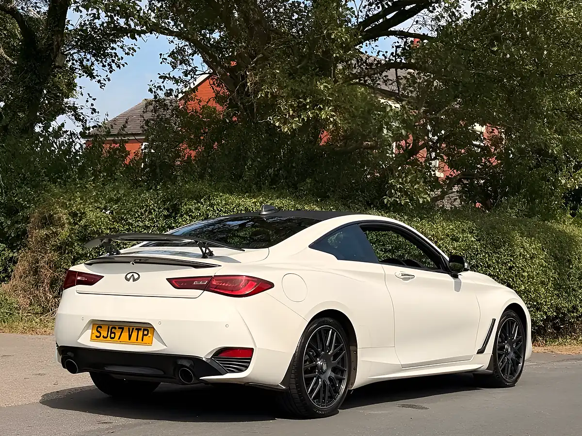 Used 2017 Infiniti Q60 S Sport White - Interior and Exterior details 9