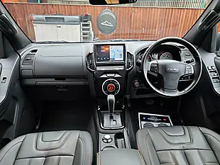 Used 2017 Isuzu D-Max Blade Dcb White - Interior and Exterior details 12