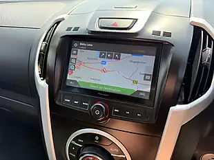 Used 2017 Isuzu D-Max Utah Green - Interior and Exterior details 11