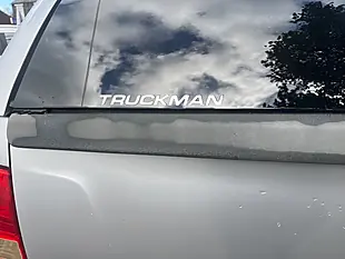 Used 2017 Isuzu D-Max Utah Huntsman Silver - Interior and Exterior details 7
