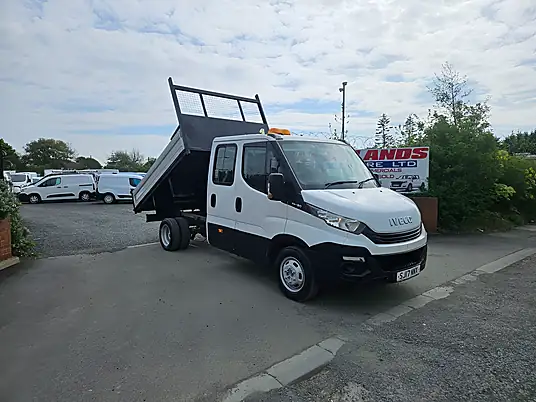2017 IVECO DAILY 35C 12D Crew Cab Tipper
