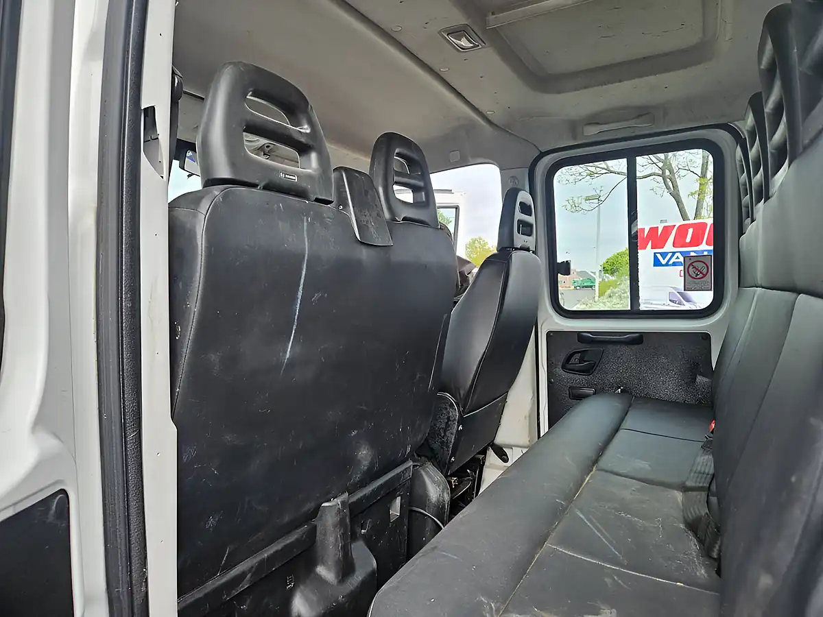 Used 2017 Iveco Daily 35C 12D Crew Cab Tipper White - Interior and Exterior details 9
