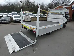 Used 2017 Iveco Daily 35S 3750 Lwb Dropside White - Interior and Exterior details 20