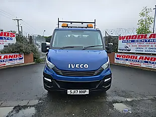 Used 2017 Iveco Daily Crew Cab Tipper Pickup Blue - Interior and Exterior details 3