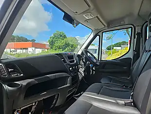 Used 2017 Iveco Daily Crew Cab Tipper White - Interior and Exterior details 11
