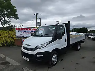 Used 2017 Iveco Daily Lwb Dropside White - Interior and Exterior details 4