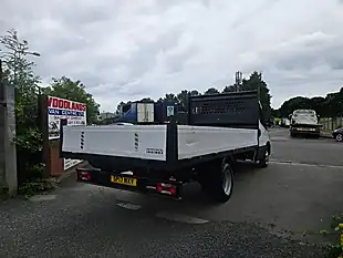 Used 2017 Iveco Daily Lwb Dropside White - Interior and Exterior details 8