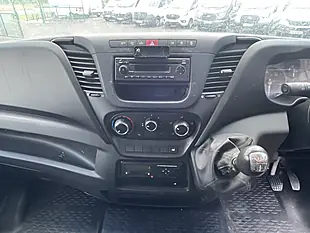Used 2017 Iveco Daily Xlwb High Roof White - Interior and Exterior details 10