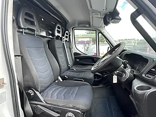 Used 2017 Iveco Daily Xlwb High Roof White - Interior and Exterior details 11