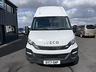 Used 2017 Iveco Daily Xlwb High Roof White - Interior and Exterior details 3