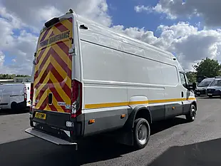 Used 2017 Iveco Daily Xlwb High Roof White - Interior and Exterior details 4