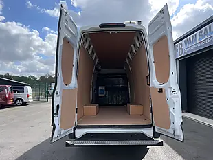 Used 2017 Iveco Daily Xlwb High Roof White - Interior and Exterior details 7