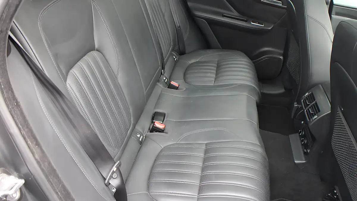 Used 2017 Jaguar F-Pace Portfolio AWD White - Interior and Exterior details 8