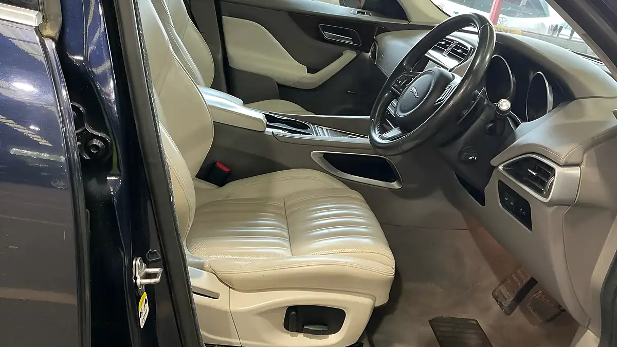 Used 2017 Jaguar F-Pace Portfolio Blue - Interior and Exterior details 11