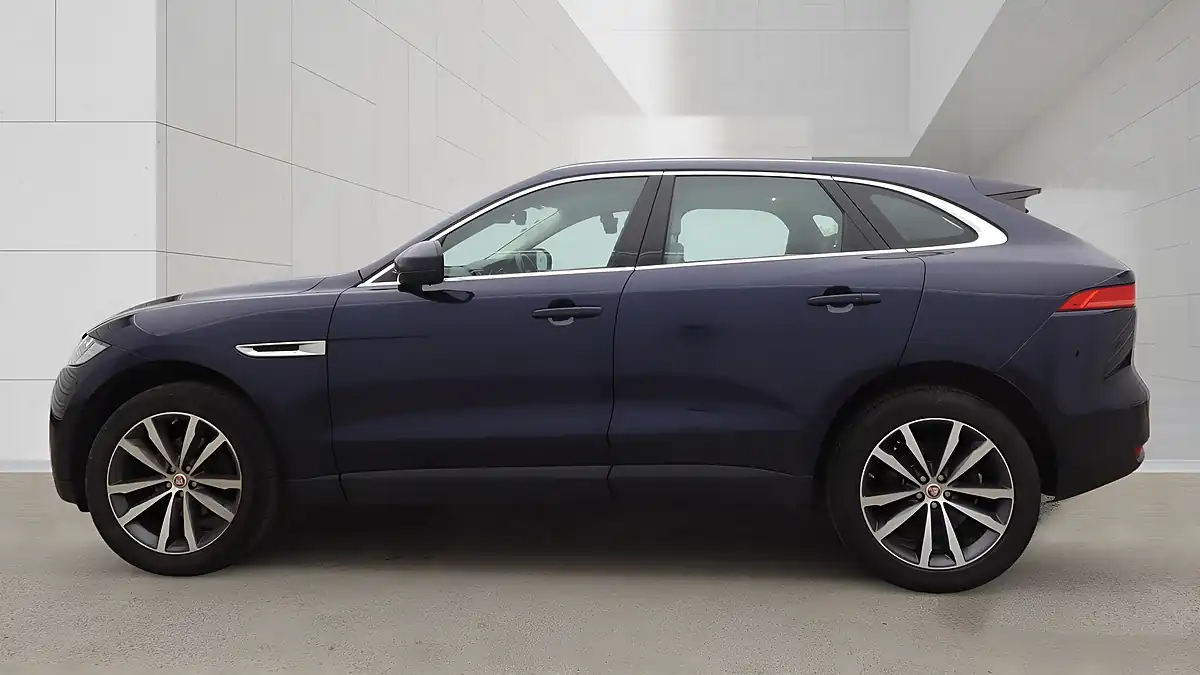 Used 2017 Jaguar F-Pace Portfolio Blue - Interior and Exterior details 8