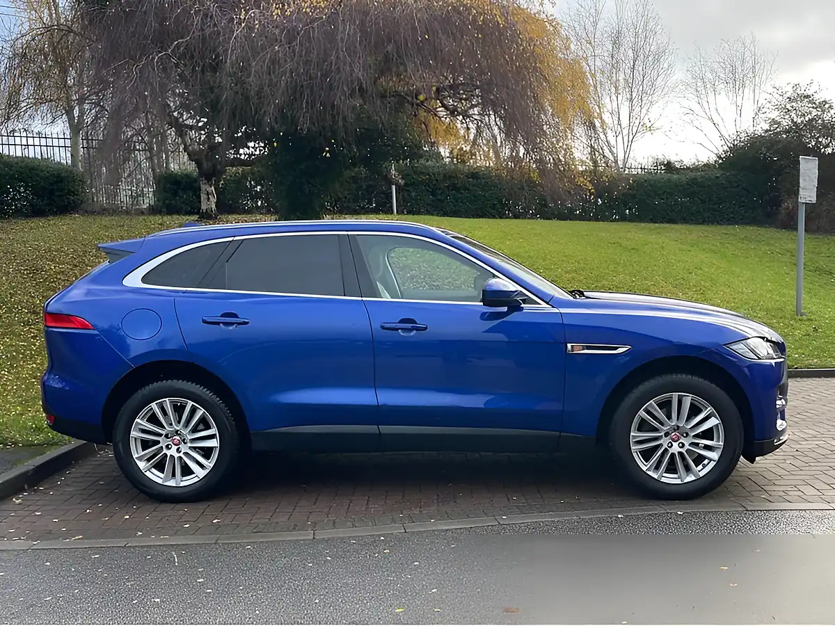 Used 2017 Jaguar F-Pace Portfolio Blue - Interior and Exterior details 19