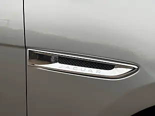 Used 2017 Jaguar F-Pace Portfolio Silicon Silver - Interior and Exterior details 9