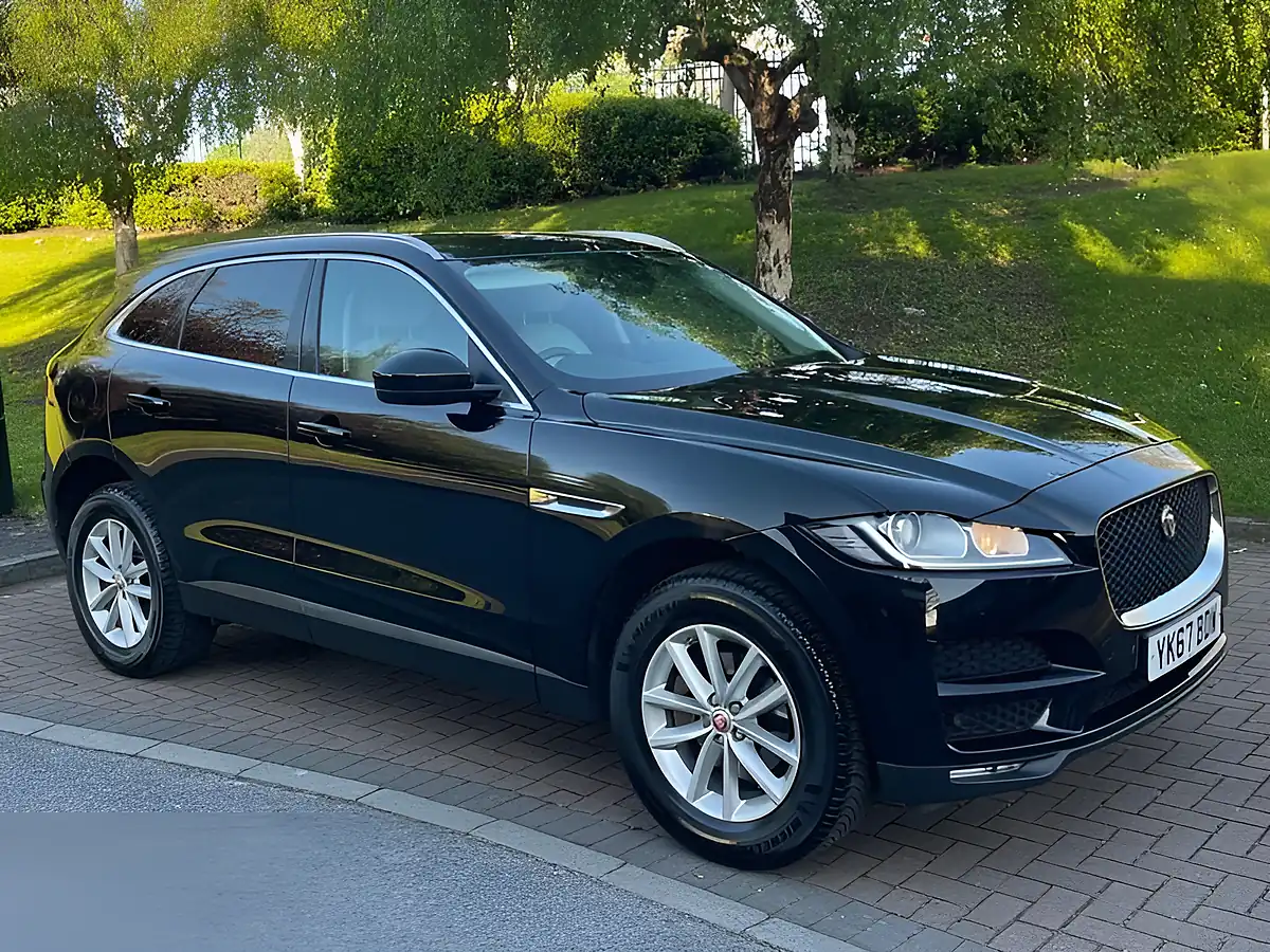 Used 2017 Jaguar F-Pace Prestige Black - Front View