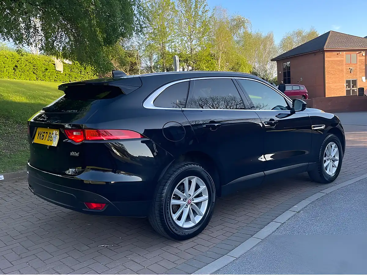 Used 2017 Jaguar F-Pace Prestige Black - Interior and Exterior details 12