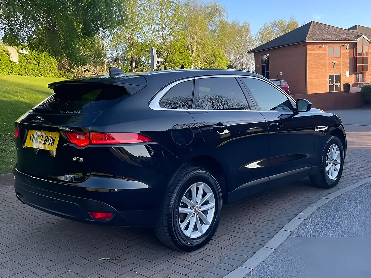 Used 2017 Jaguar F-Pace Prestige Black - Interior and Exterior details 13