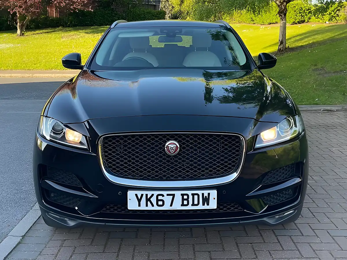 Used 2017 Jaguar F-Pace Prestige Black - Interior and Exterior details 2