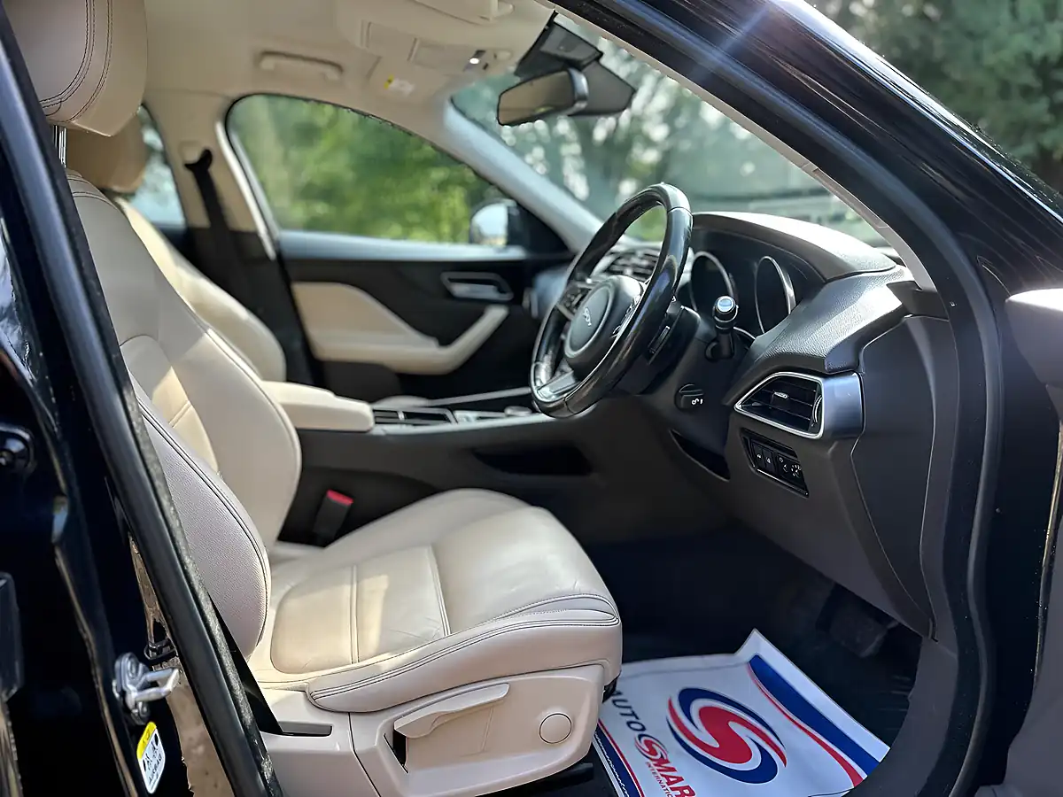 Used 2017 Jaguar F-Pace Prestige Black - Interior and Exterior details 15