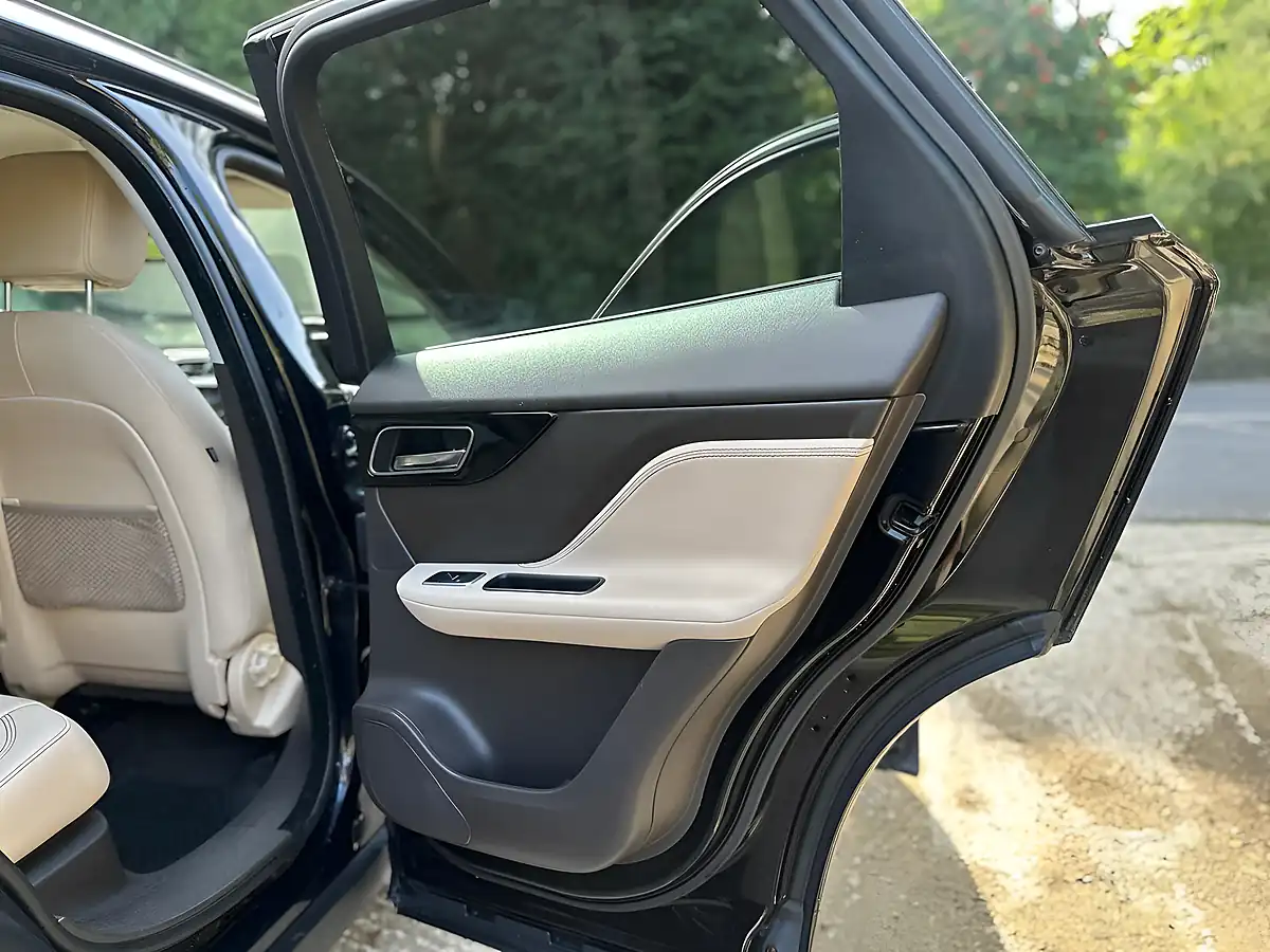 Used 2017 Jaguar F-Pace Prestige Black - Interior and Exterior details 17