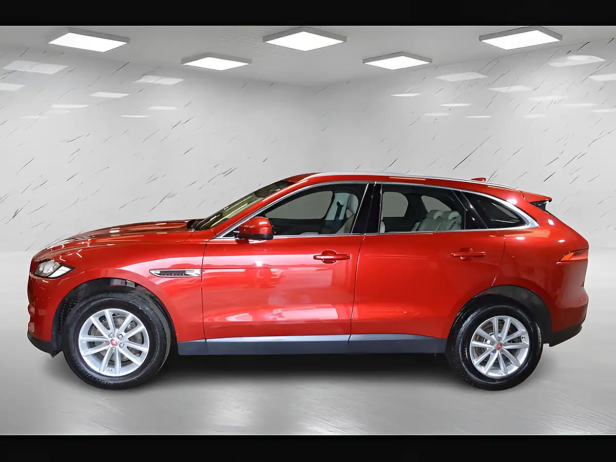 Used 2017 Jaguar F-Pace Prestige Firenze Red - Interior and Exterior details 5