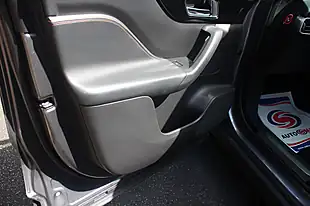Used 2017 Jaguar F-Pace Prestige Grey - Interior and Exterior details 11