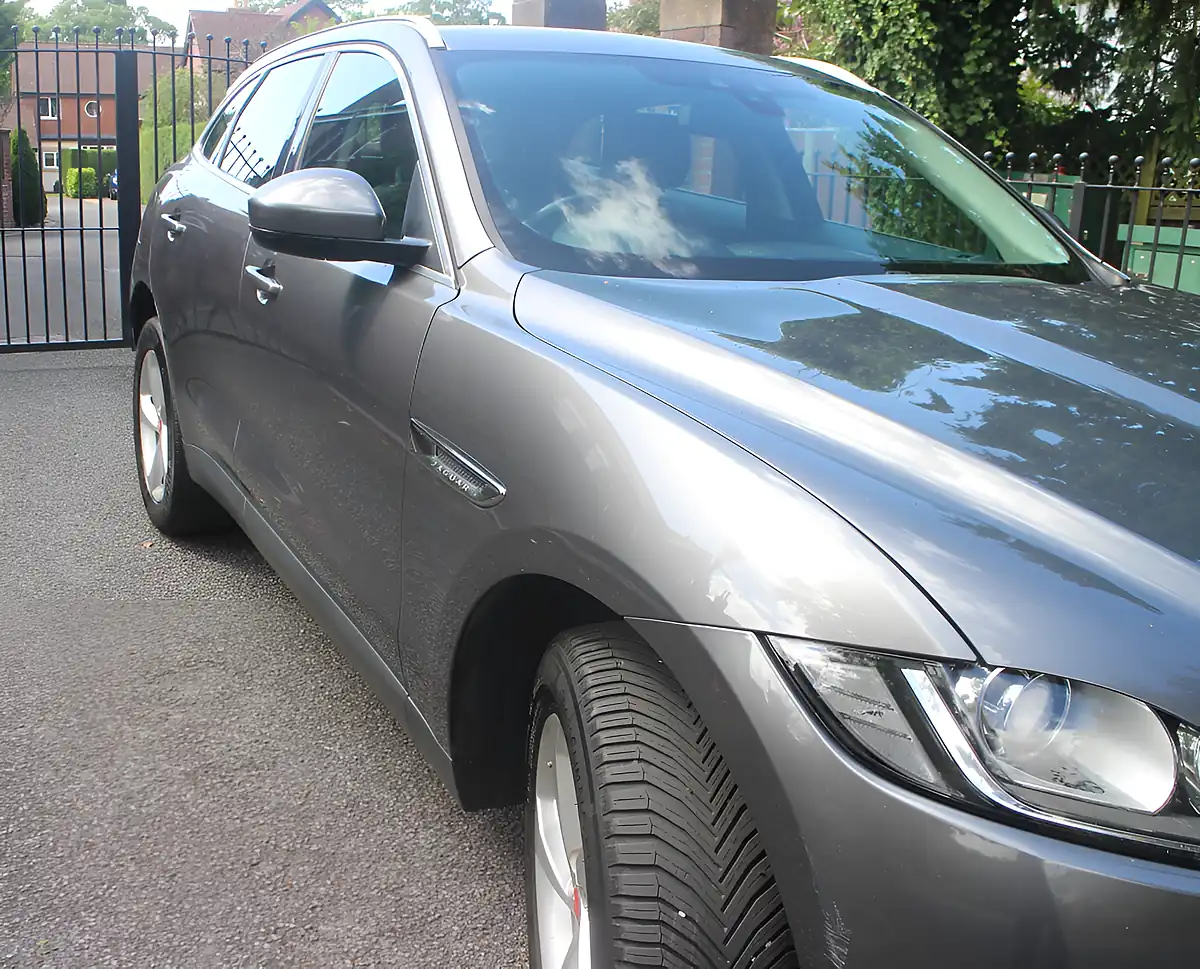 Used 2017 Jaguar F-Pace Prestige Grey - Interior and Exterior details 5