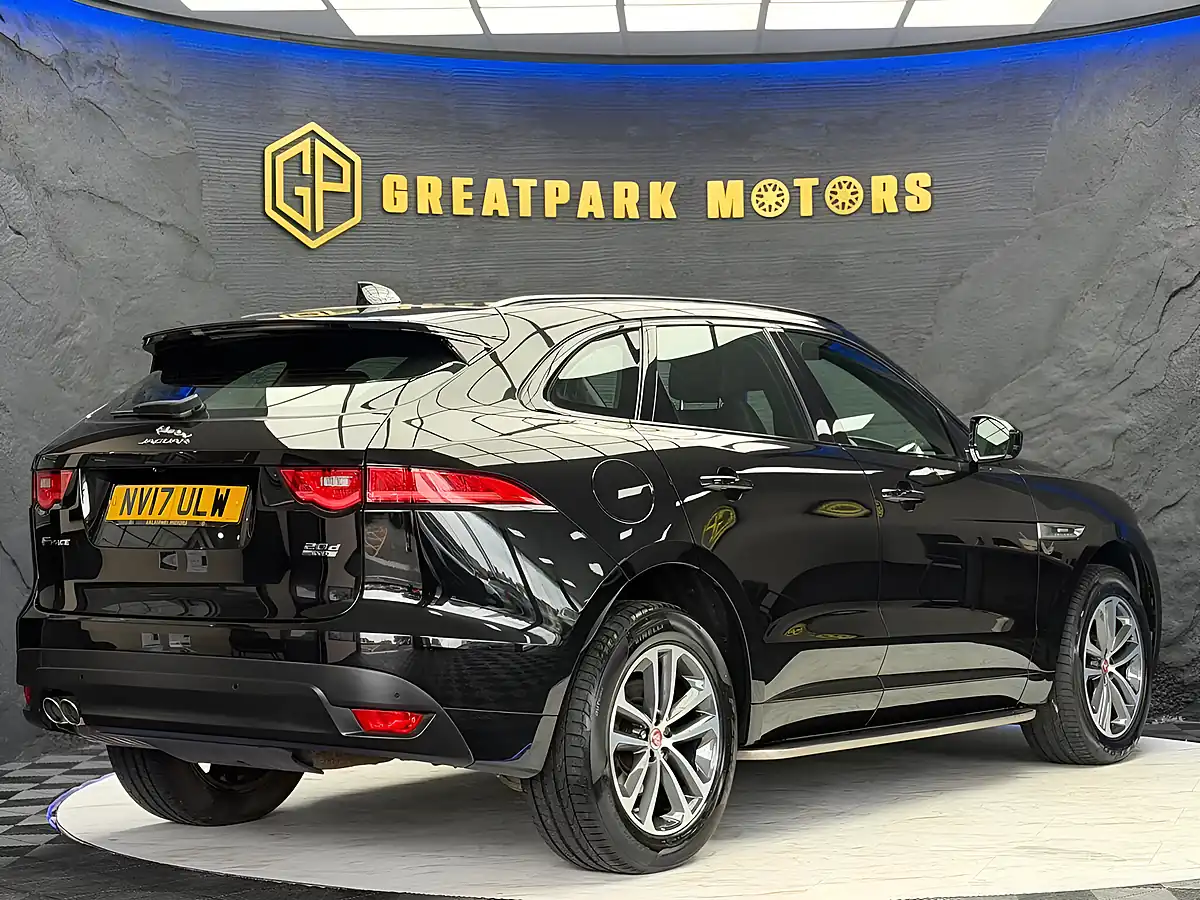 Used 2017 Jaguar F-Pace R-Sport Black - Interior and Exterior details 5
