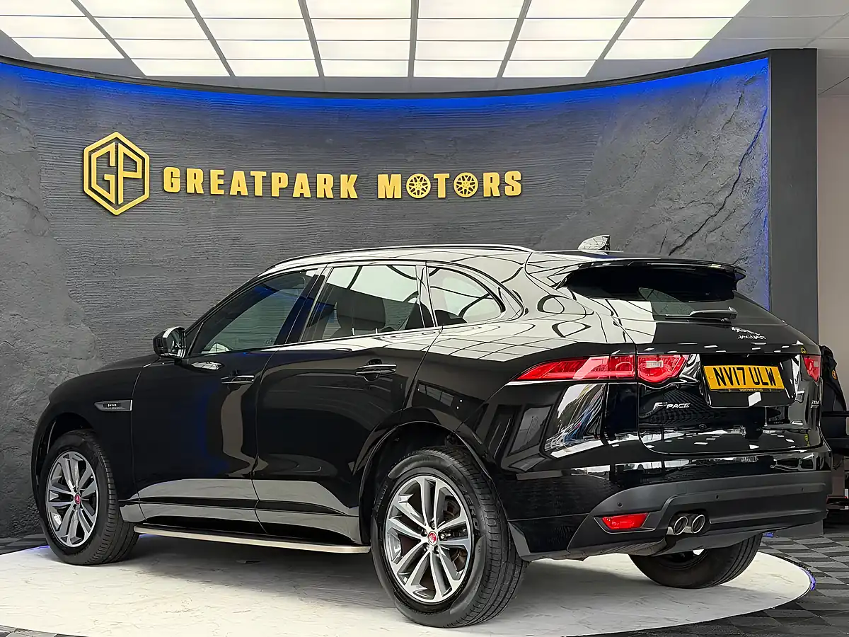 Used 2017 Jaguar F-Pace R-Sport Black - Interior and Exterior details 7