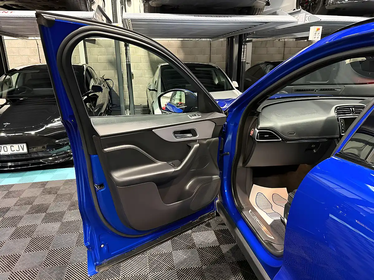 Used 2017 Jaguar F-Pace R-Sport Blue - Interior and Exterior details 16