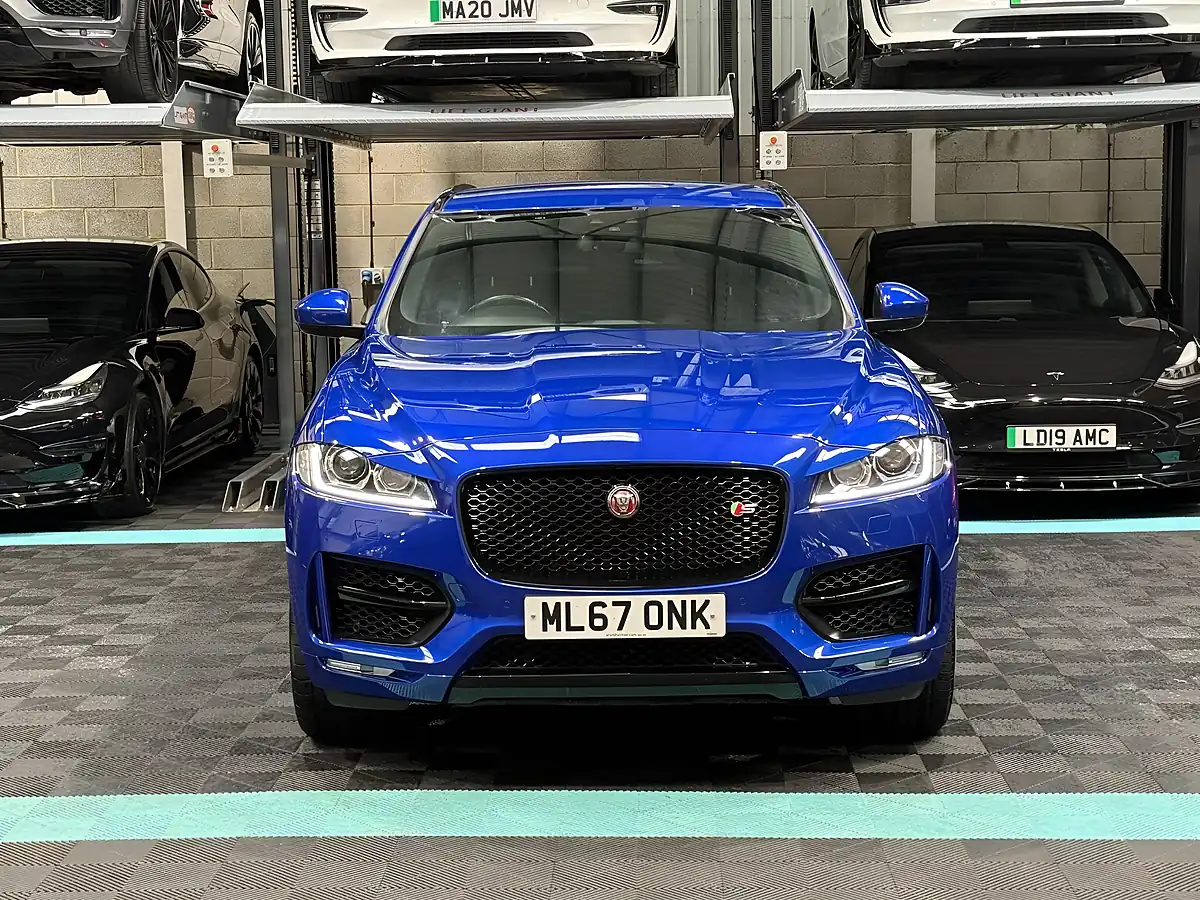 Used 2017 Jaguar F-Pace R-Sport Blue - Interior and Exterior details 4