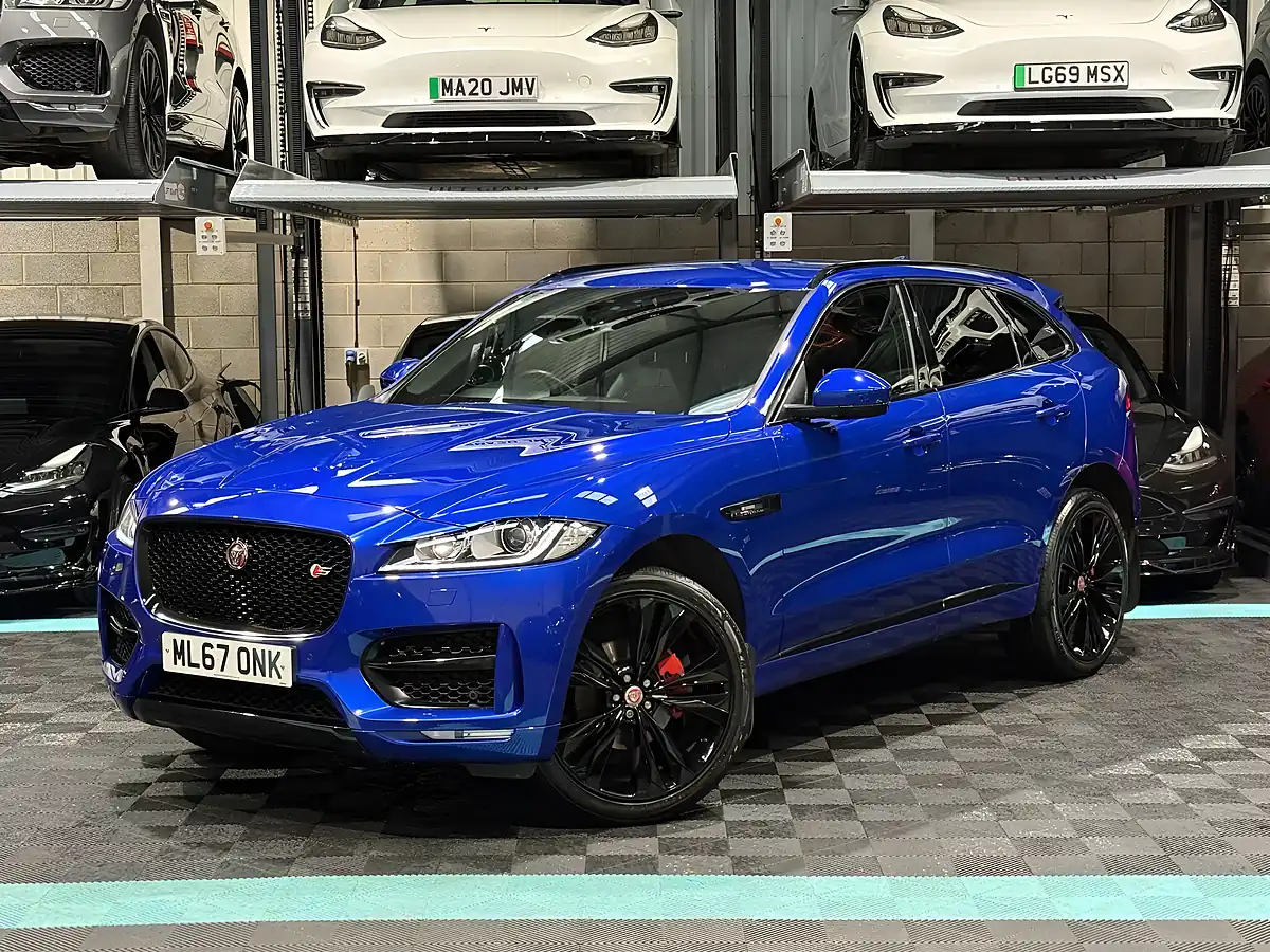 Used 2017 Jaguar F-Pace R-Sport Blue - Interior and Exterior details 5