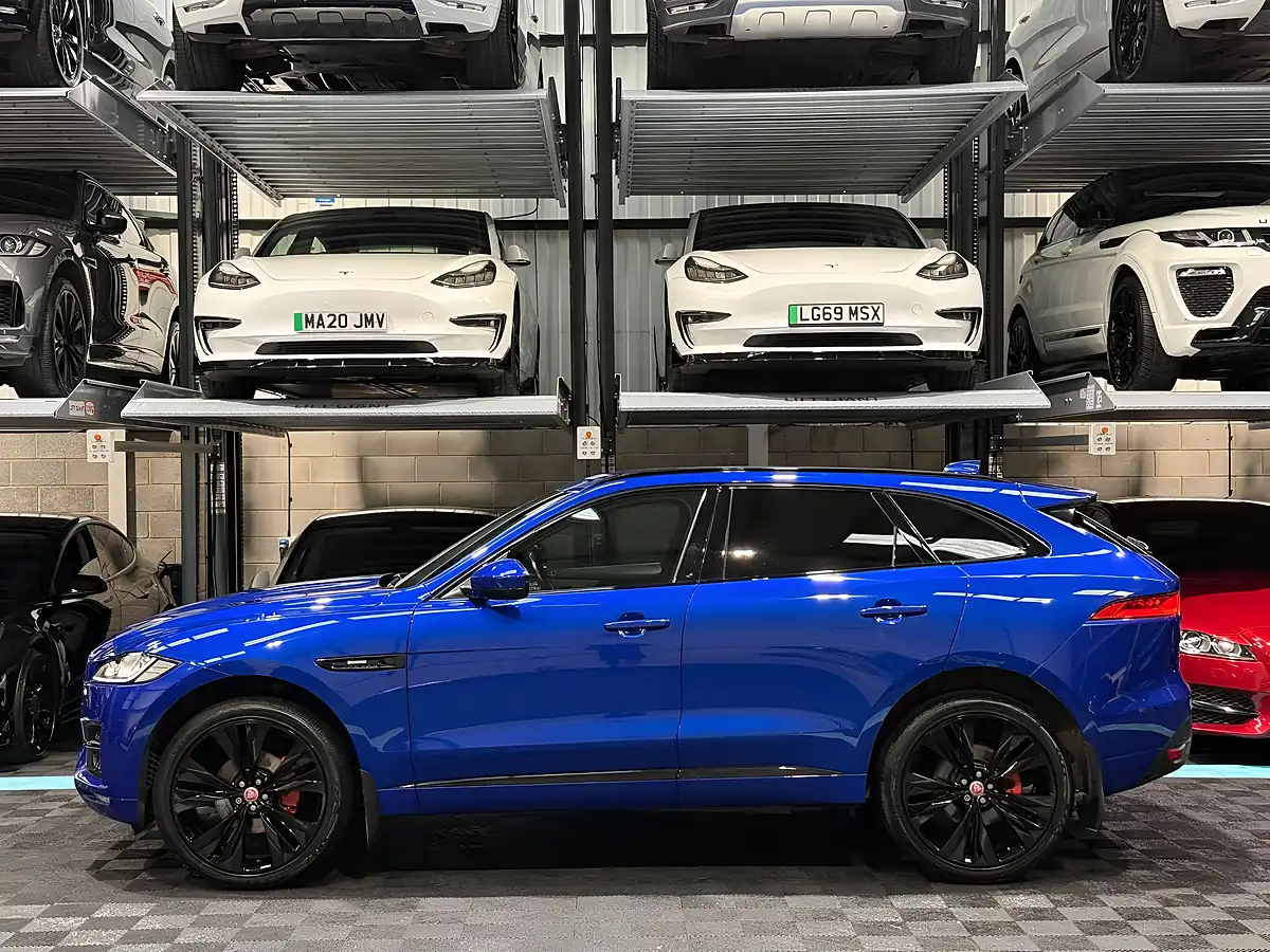 Used 2017 Jaguar F-Pace R-Sport Blue - Interior and Exterior details 6