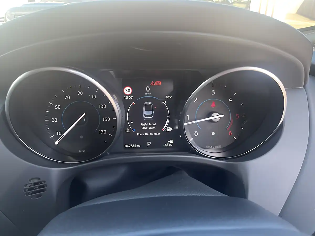 Used 2017 Jaguar F-Pace R-Sport Firenze Red - Interior and Exterior details 11