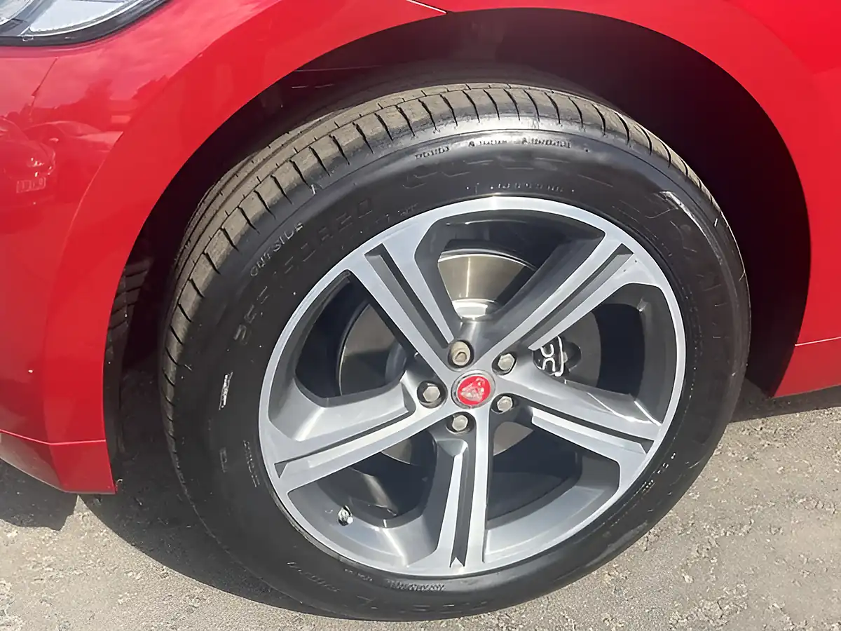 Used 2017 Jaguar F-Pace R-Sport Firenze Red - Interior and Exterior details 19